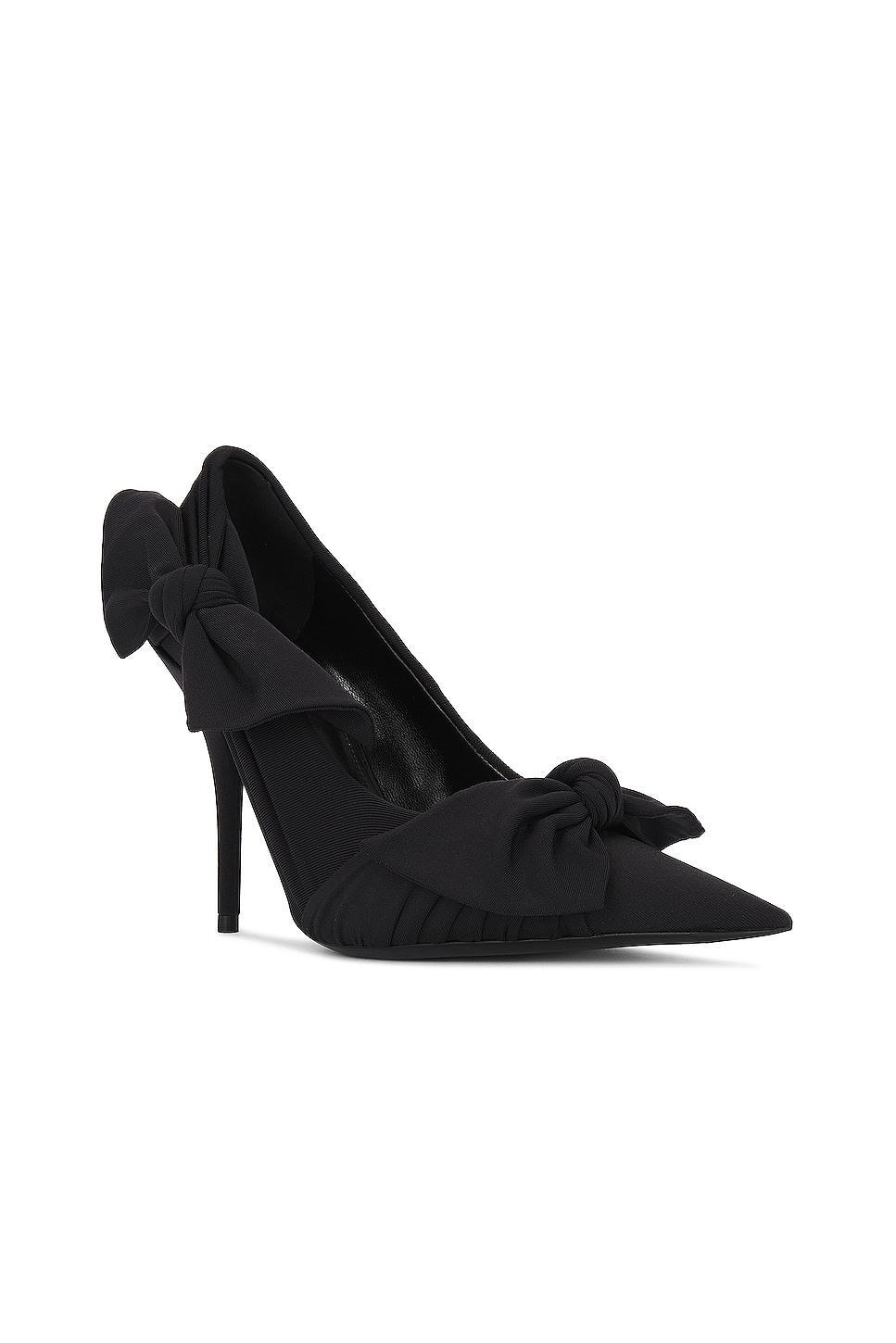 Balenciaga Knife Knot Pump Black. (also in ). Product Image