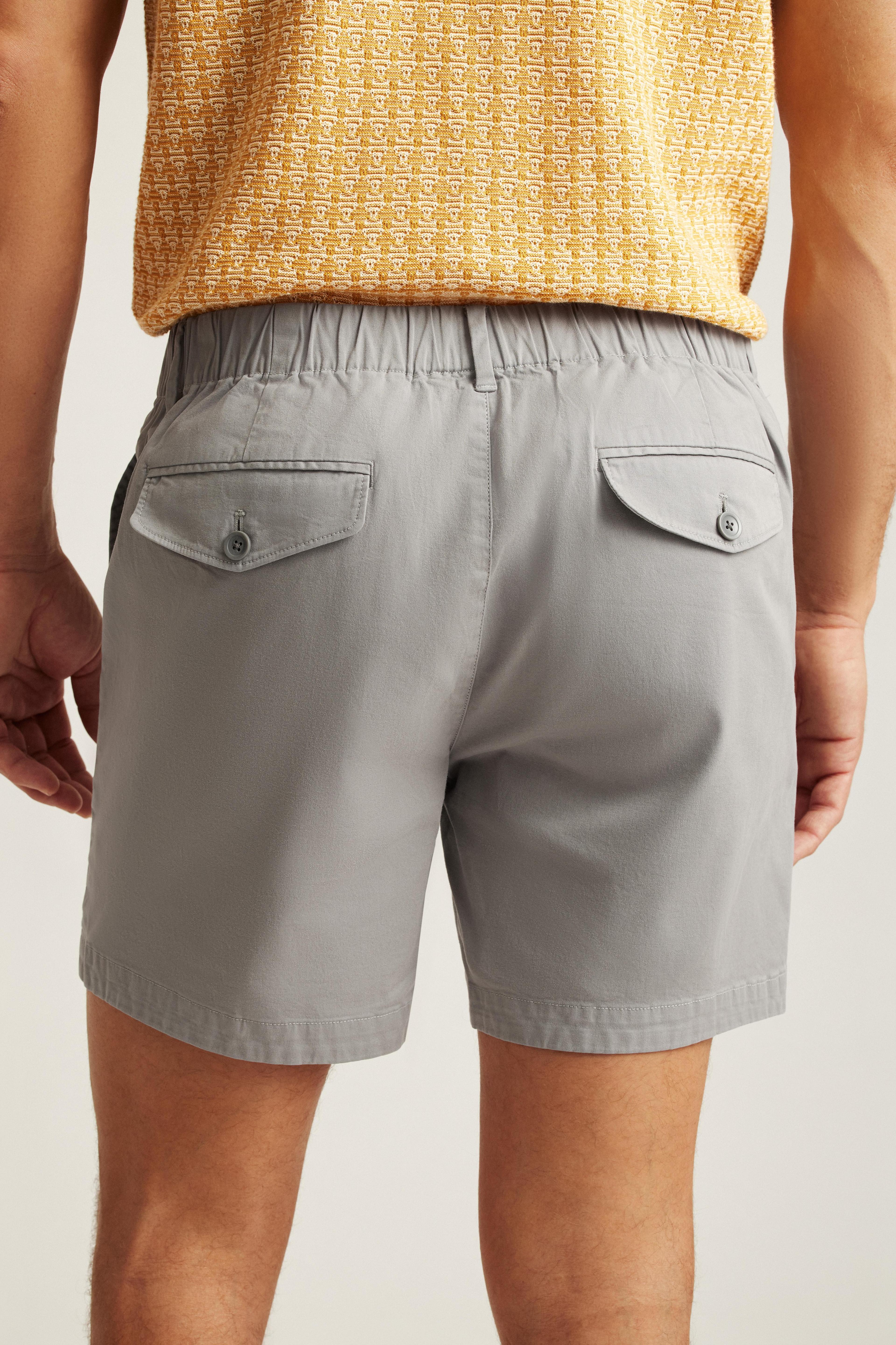 Lightweight Chino Short Product Image