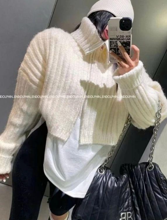 Long Sleeve Mock Neck Plain Ribbed-Knit Zip-Up Cardigan Product Image