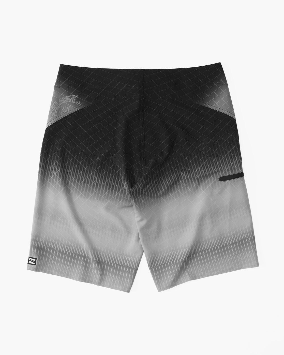 Fluid Pro Performance 20" Boardshorts - Black Male Product Image