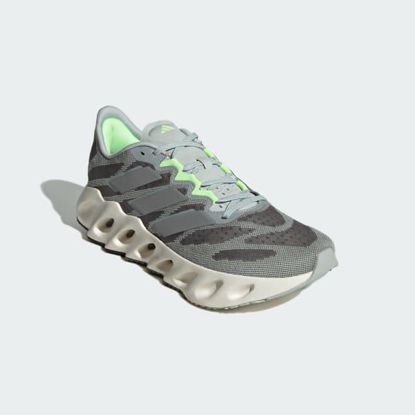 Switch FWD Running Shoes Product Image