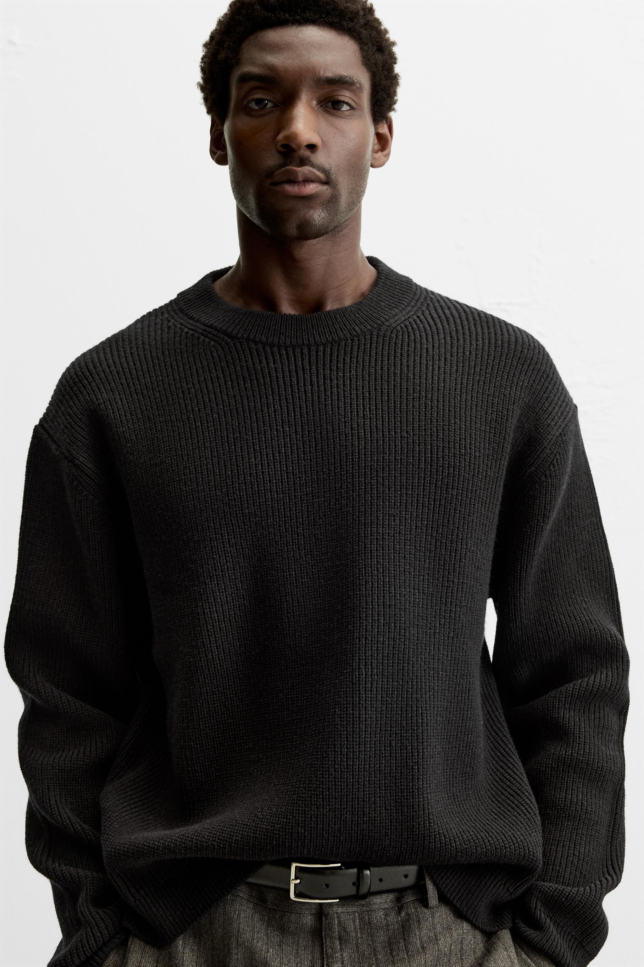 BOXY FIT SWEATER Product Image