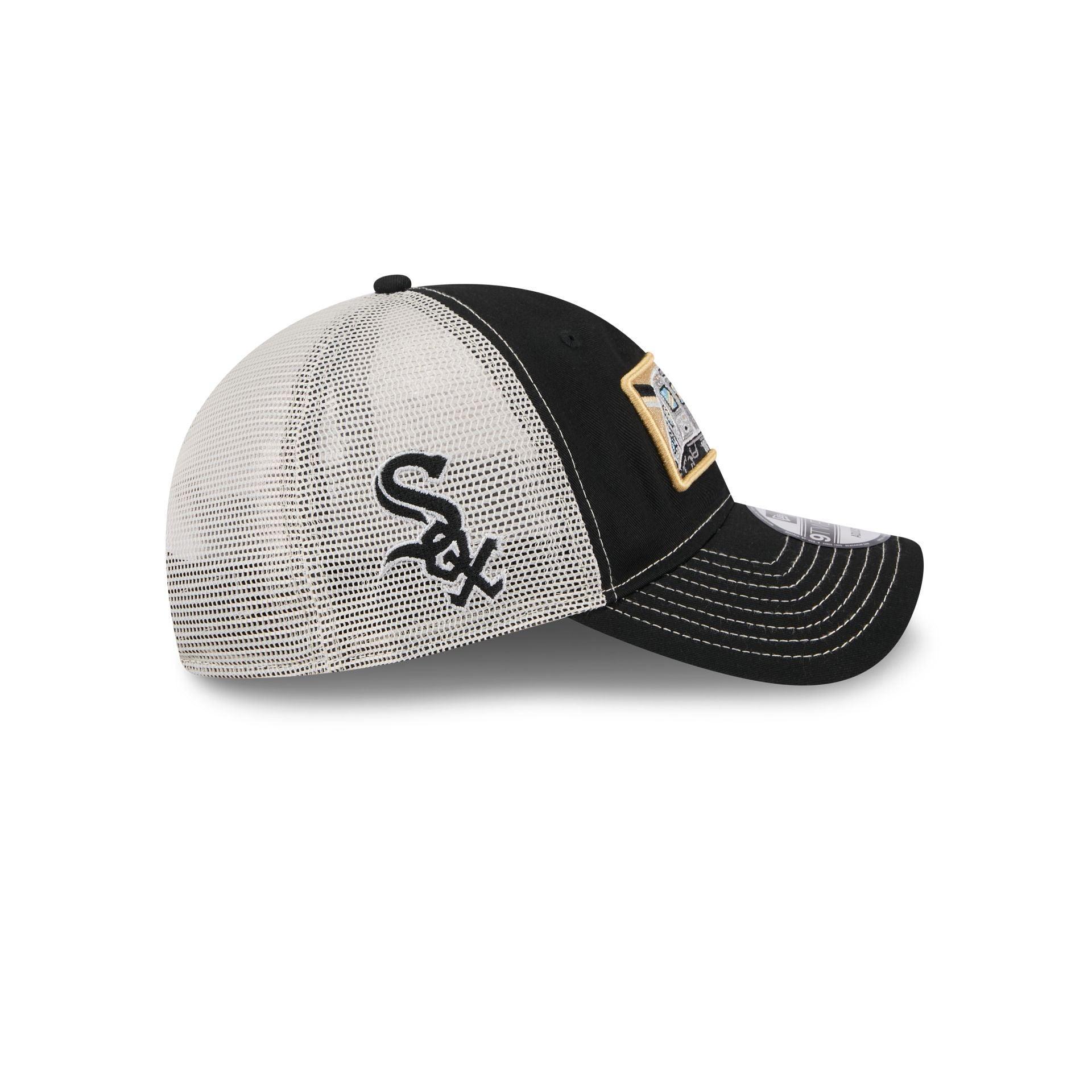 Chicago White Sox State Souvenir 9TWENTY Trucker Hat Male Product Image