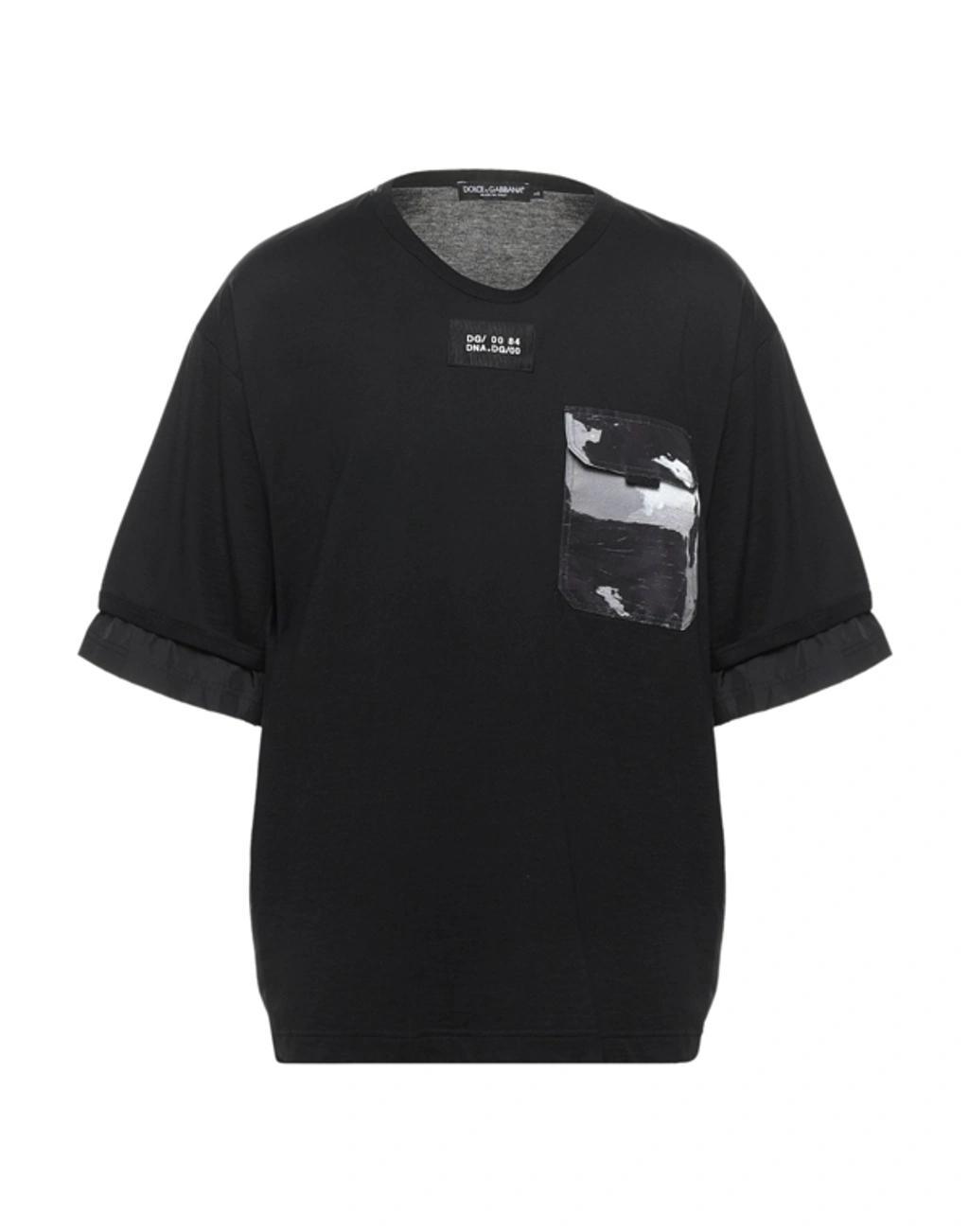 T-shirts In Black Product Image