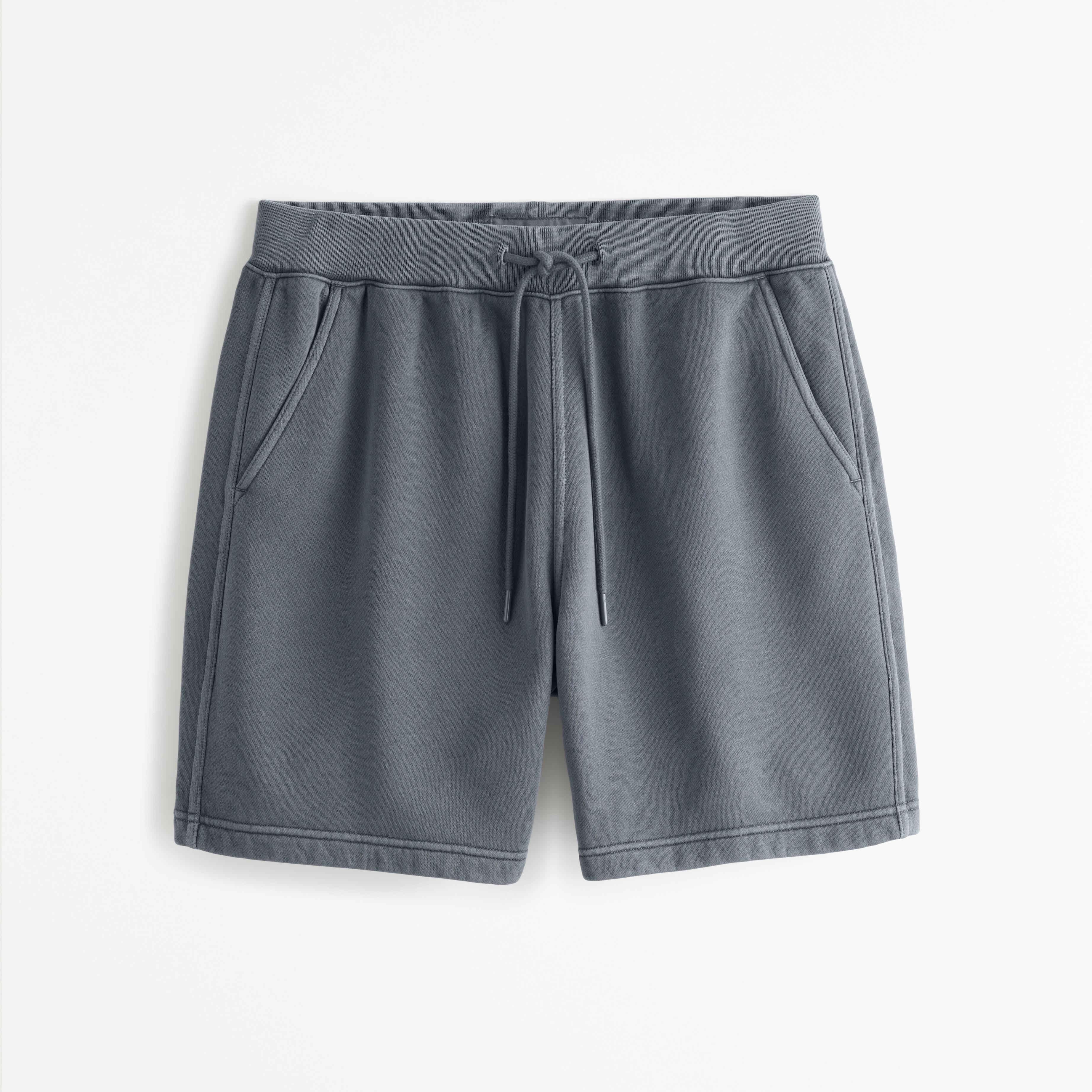 Relaxed Essential Short Product Image