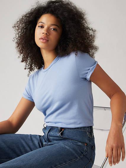 Levi's T-Shirt - Women's Product Image