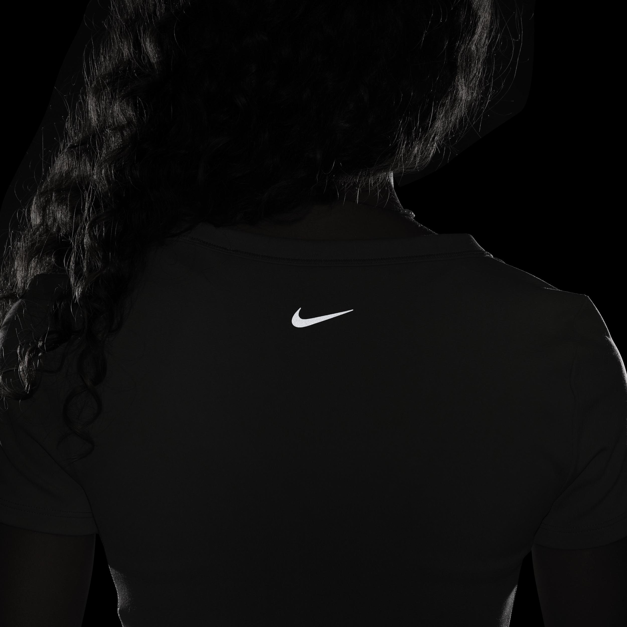 Nike Women's One Fitted Dri-FIT Short-Sleeve Cropped Top Product Image