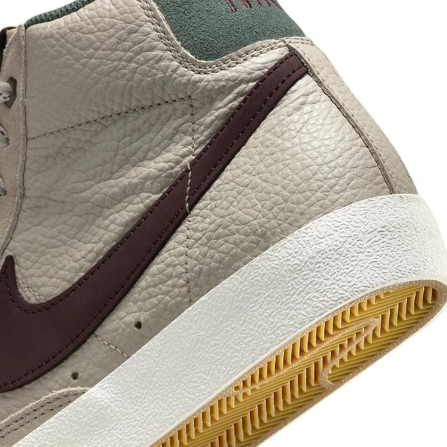 Nike Blazer Mid 77 Sneaker Product Image