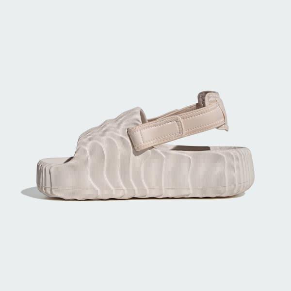 Adilette 22 XLG Slides Product Image