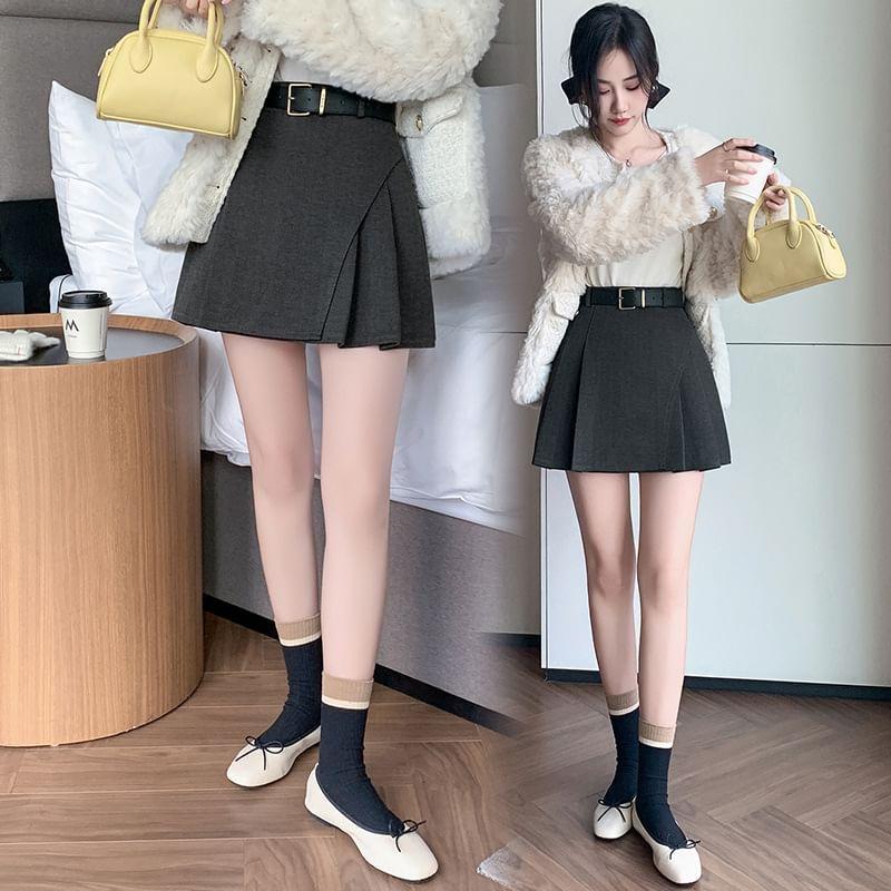 High Waist Plain Pleated Panel Mini A-Line Skirt Product Image