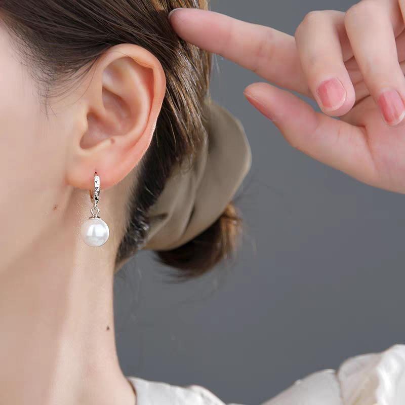 925 Sterling Silver Faux Pearl Drop Earring Product Image