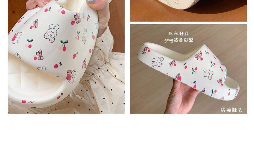 Rabbit Print Home Slippers Product Image