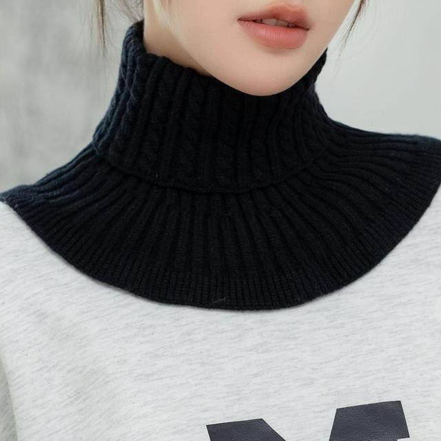 Turtleneck Plain Cable-Knit Decorative Collar Product Image