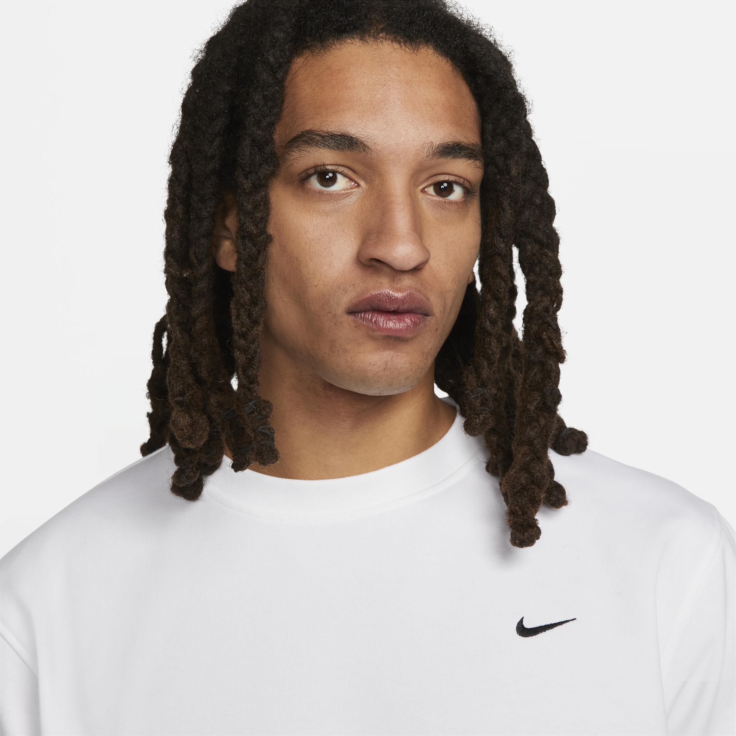 Nike Dri-FIT Standard Issue Graphic T-Shirt Product Image