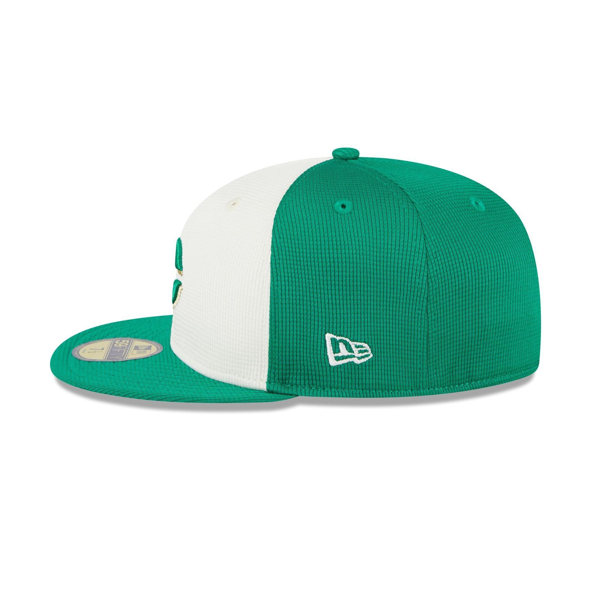 Cincinnati Reds St. Patrick's Day 2024 59FIFTY Fitted Hat Male Product Image