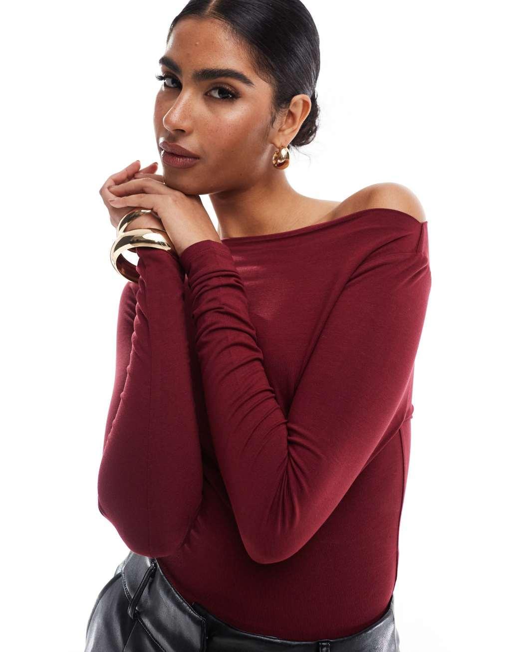 Miss Selfridge long sleeve slash neck top in burgundy Product Image