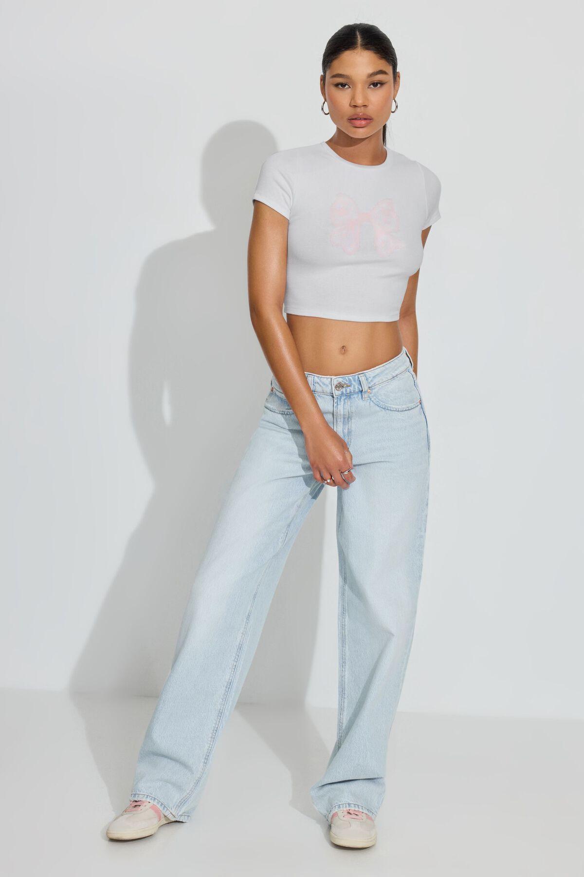 Stormi Tee Product Image