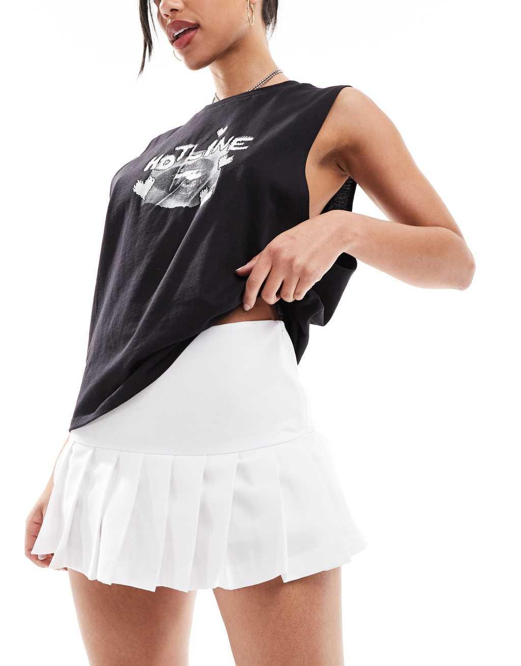 COLLUSION ultimate tailored pleated mini skort in white Product Image