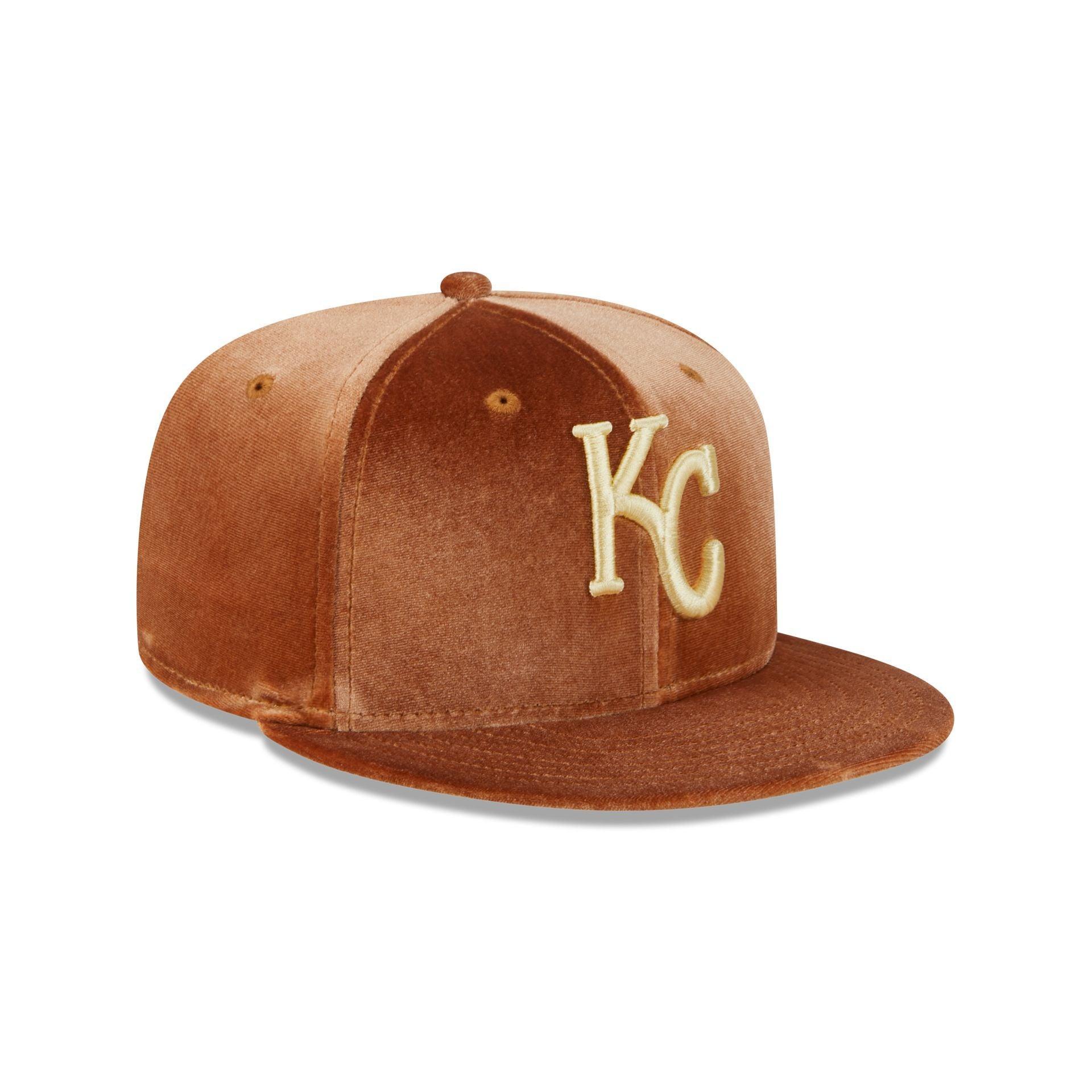 Kansas City Royals Vintage Velvet 59FIFTY Fitted Hat Male Product Image