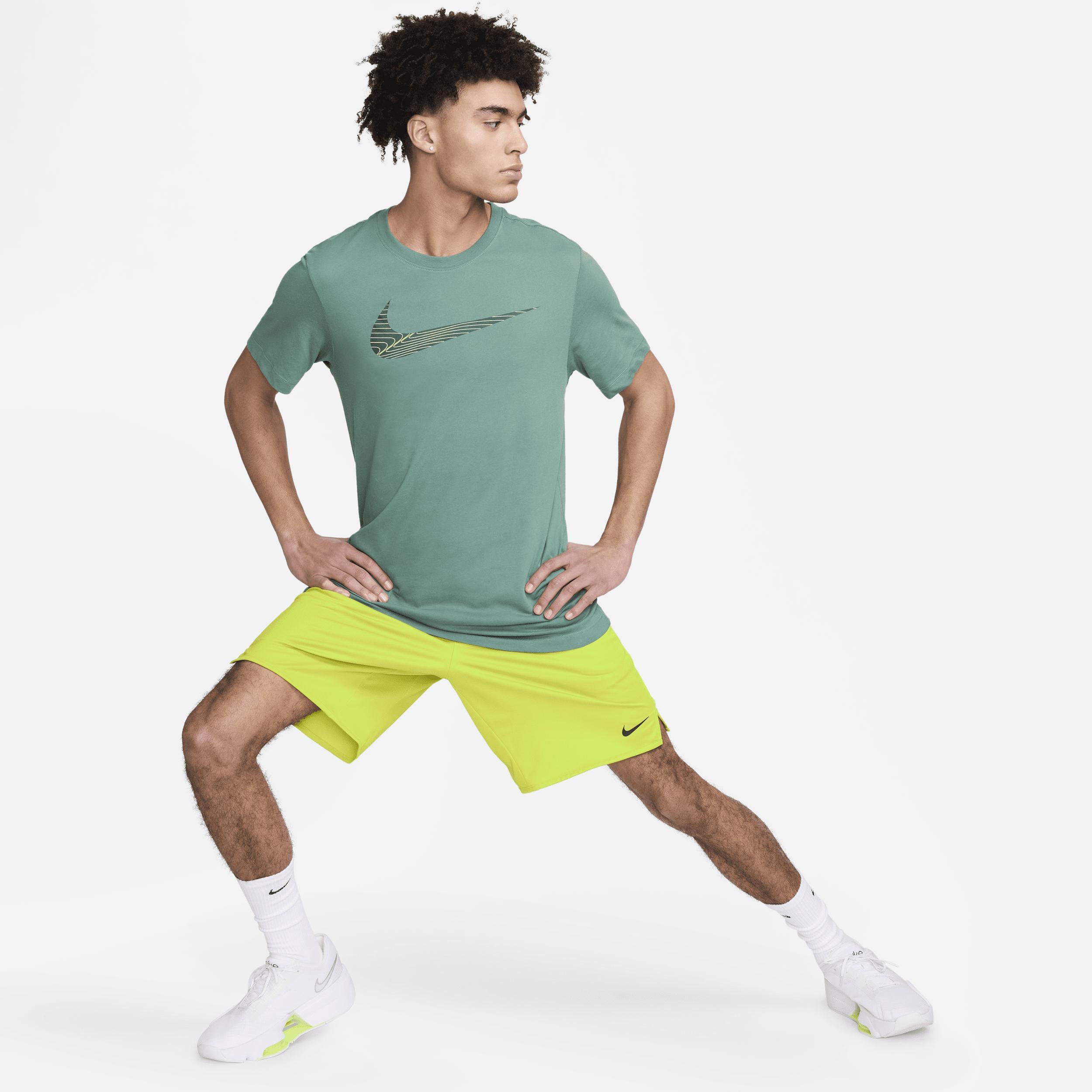 Nike Men's Dri-FIT Fitness T-Shirt Product Image