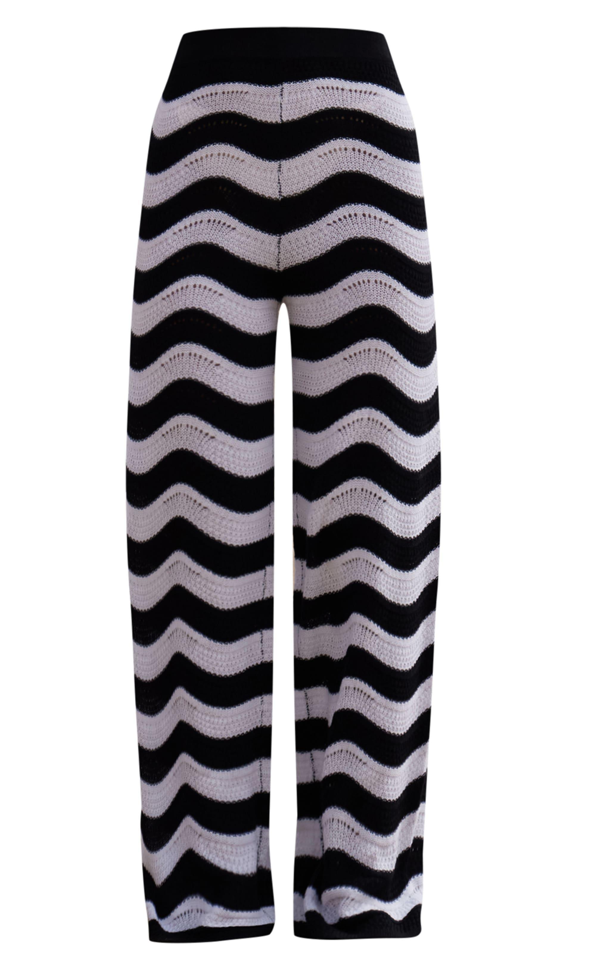 Monochrome Wave Knit Wide Leg Pants Product Image