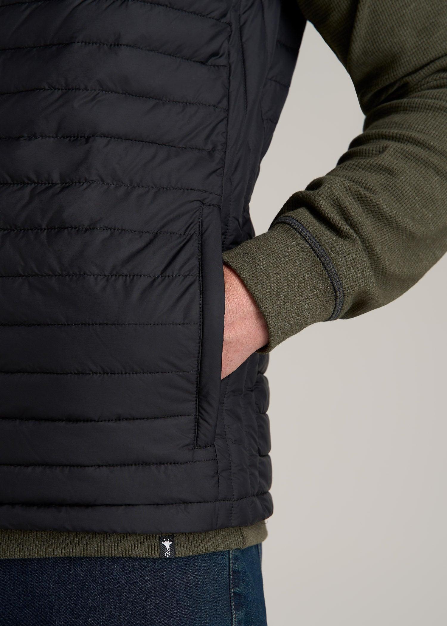 Tall Men's Packable Puffer Vest in Black Male Product Image