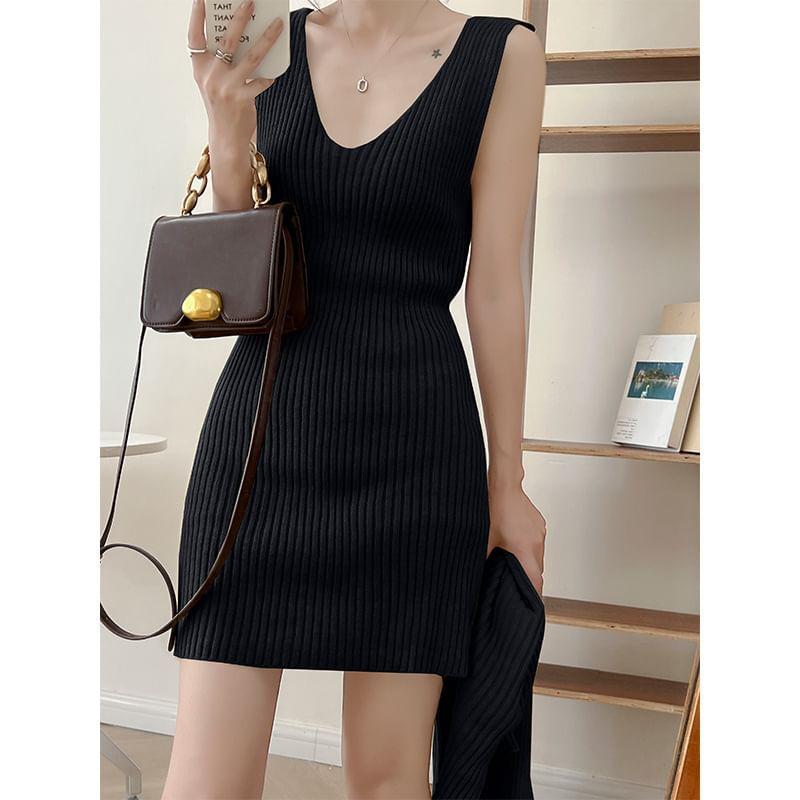 Set: Turtleneck Ribbed Cropped Sweater + Sleeveless V-Neck Mini Sheath Knit Dress Product Image