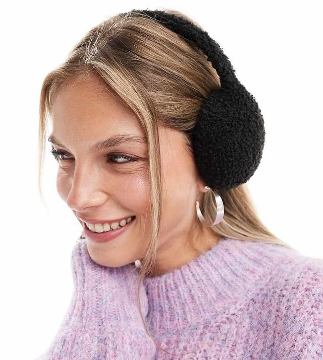 COLLUSION Womens shearling earmuffs Product Image