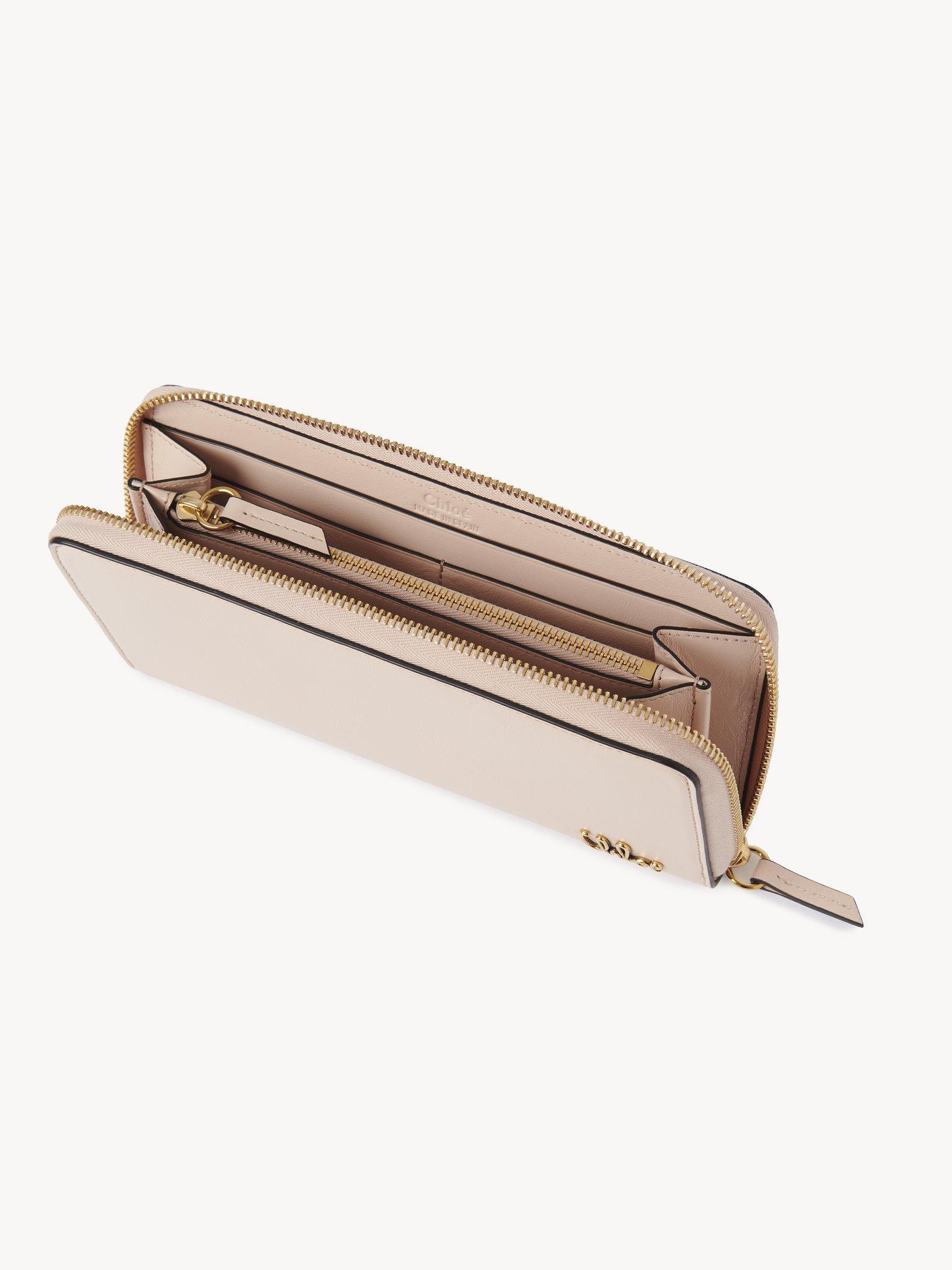 Chloé Iconic zipped long wallet in shiny leather Product Image