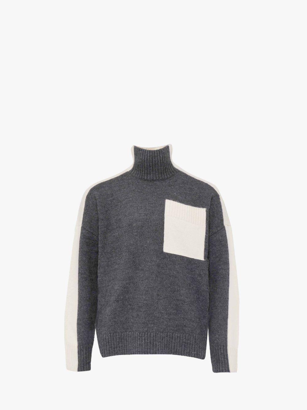 DUAL TONE - PATCH POCKET TURTLENECK SWEATER in grey | JW Anderson US  product image