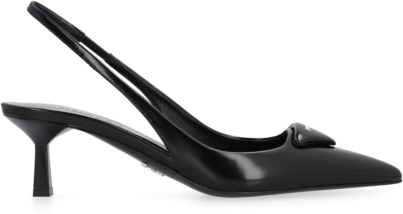 Leather Pointy-toe Slingback In Black Product Image