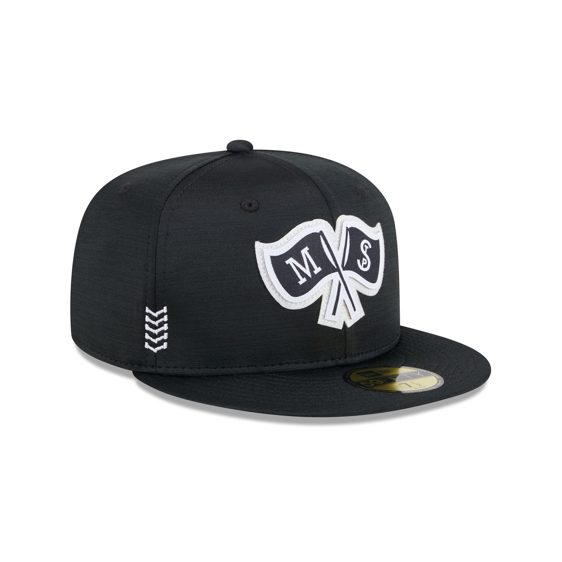 Minnesota Twins 2024 Clubhouse Black 59FIFTY Fitted Hat Male Product Image