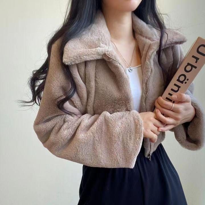 Long Sleeve Collared Zip Up Furry Cropped Jacket Product Image