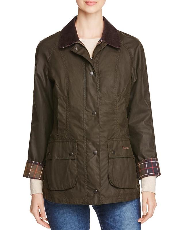 Womens Classic Beadnell Waxed Cotton Jacket Product Image