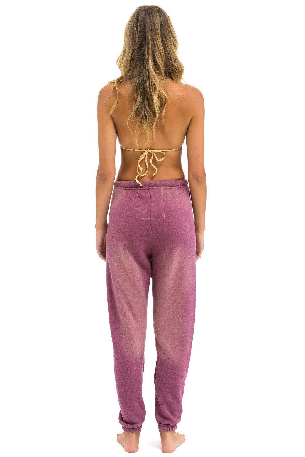 VINTAGE LOGO SWEATPANTS - FADED BERRY Female Product Image