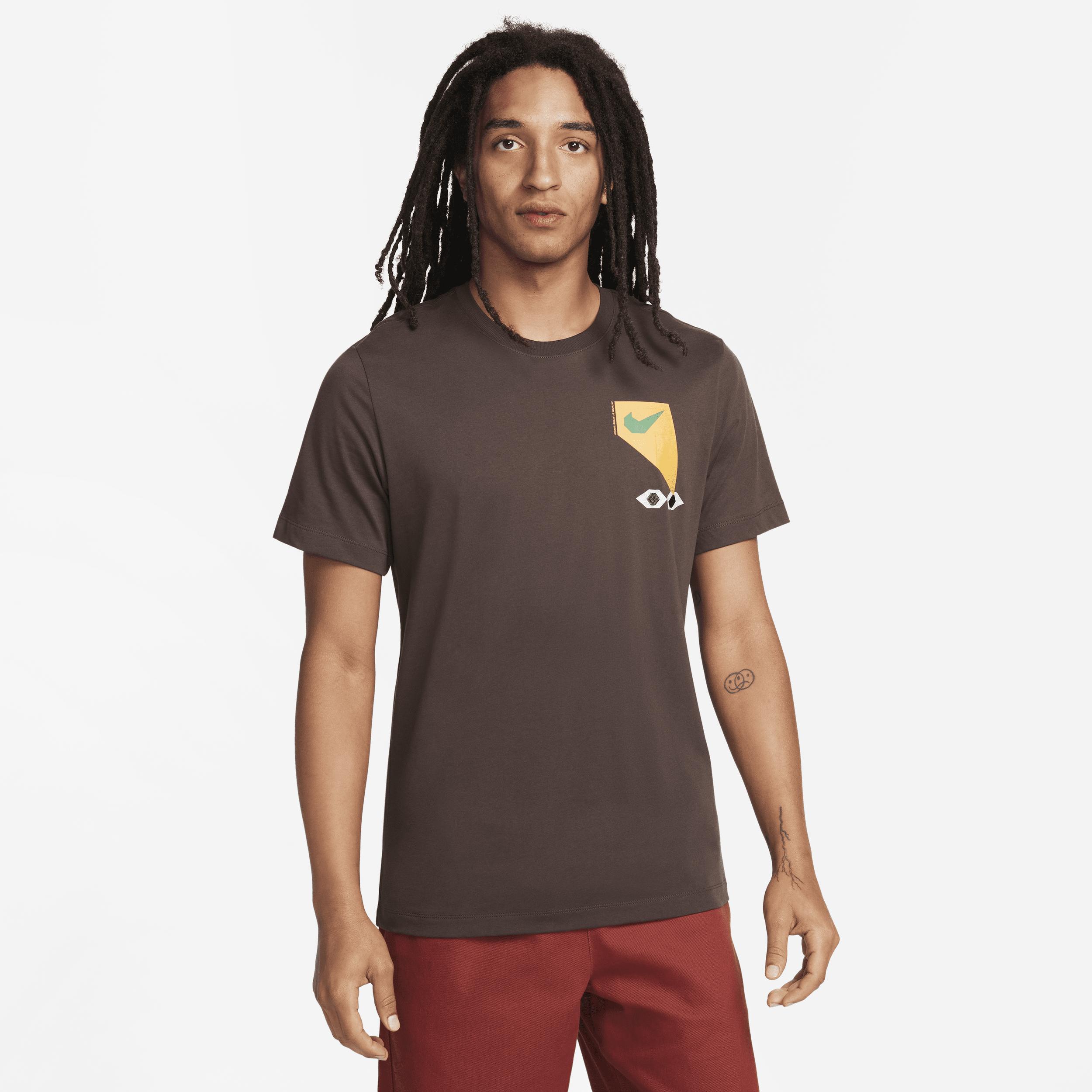 Nike Mens Sportswear Sole Seeker Graphic T-Shirt Product Image