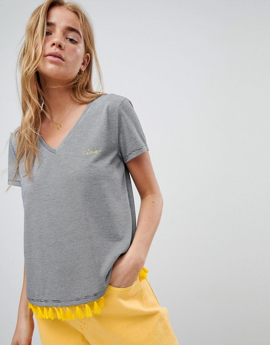 Nocozo Crop T-Shirt Product Image