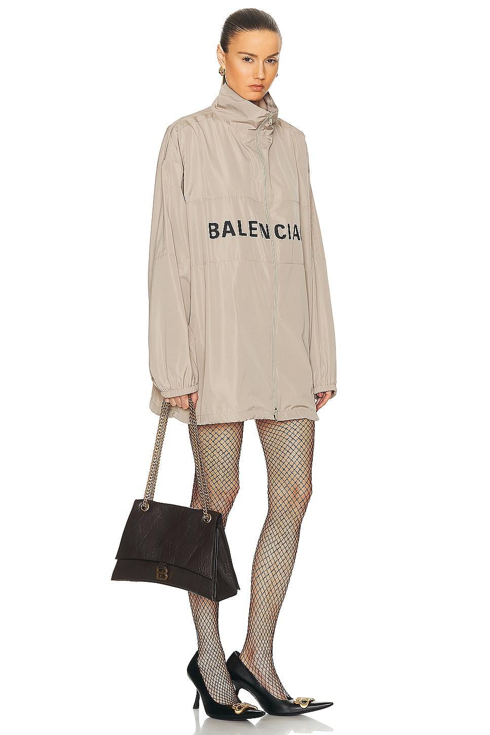 Balenciaga Medium Crush Chain Bag Brown.. Product Image