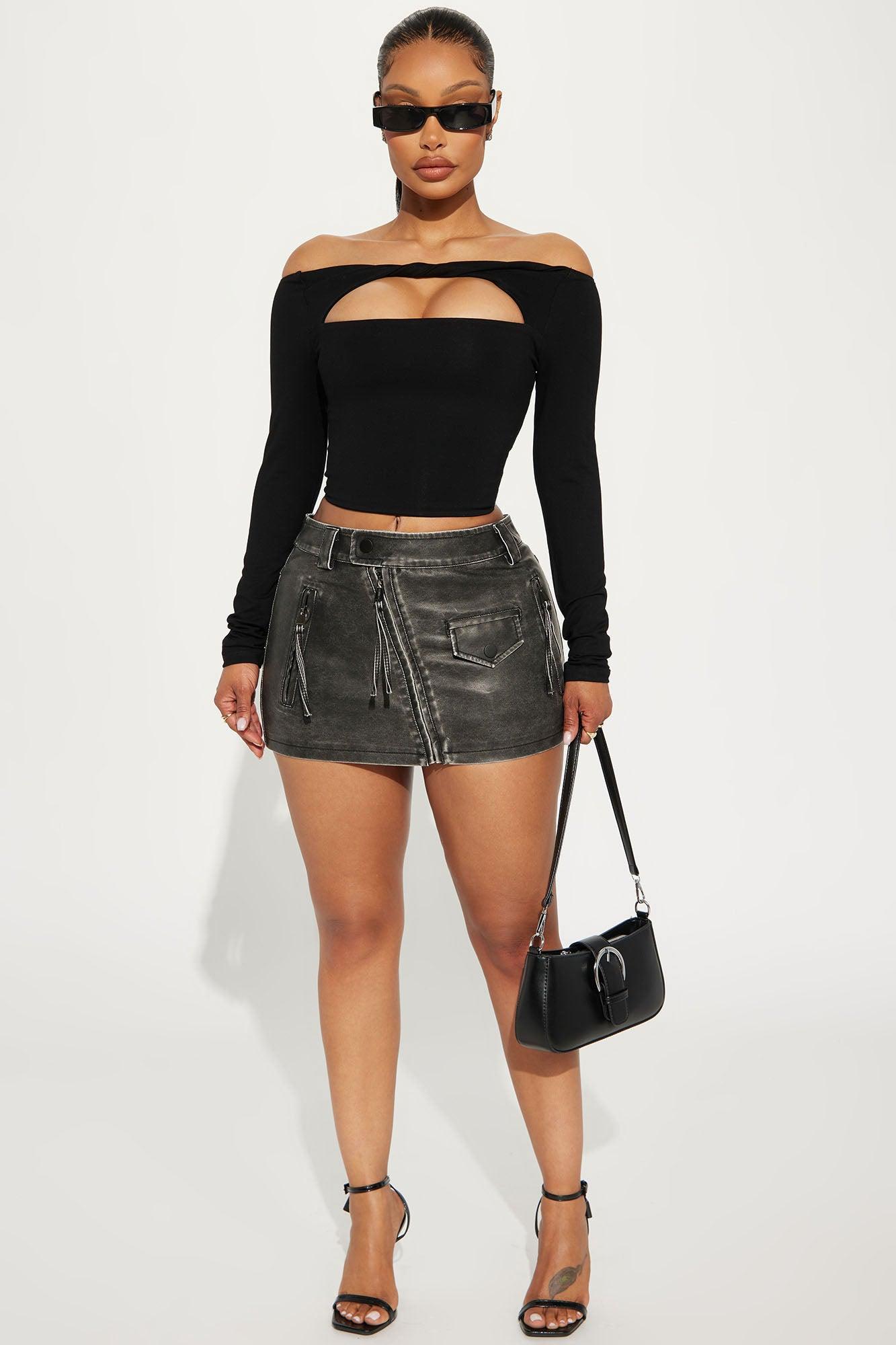 Fool For Love Off Shoulder Top - Black Product Image