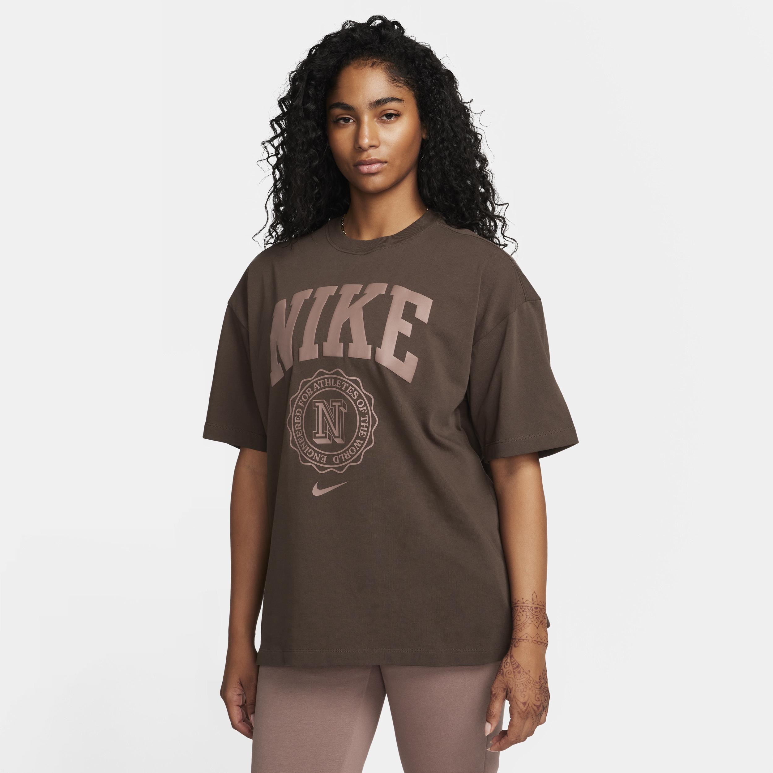 Women's Nike Sportswear Essentials T-Shirt Product Image