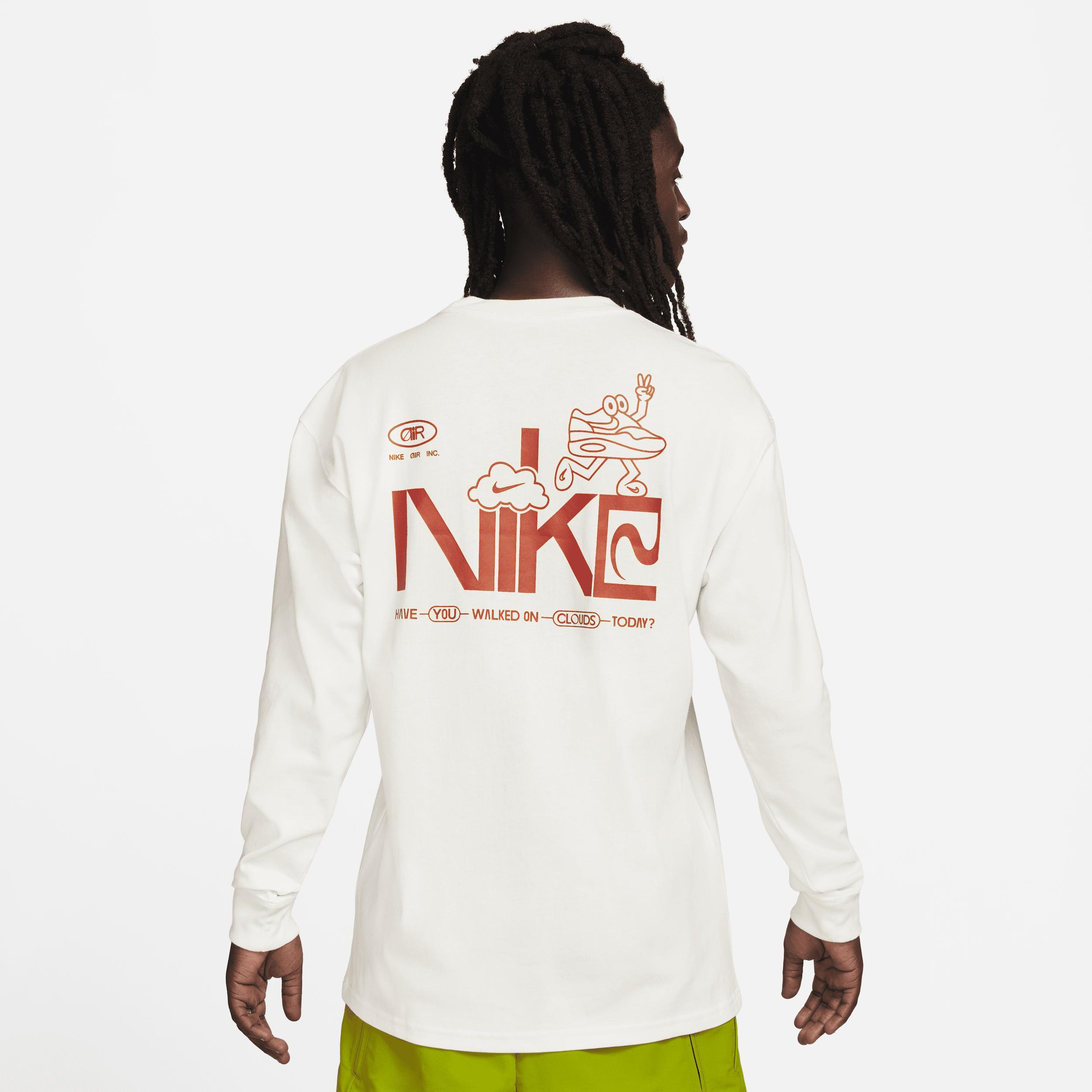 Men's Nike Sportswear Long-Sleeve T-Shirt Product Image