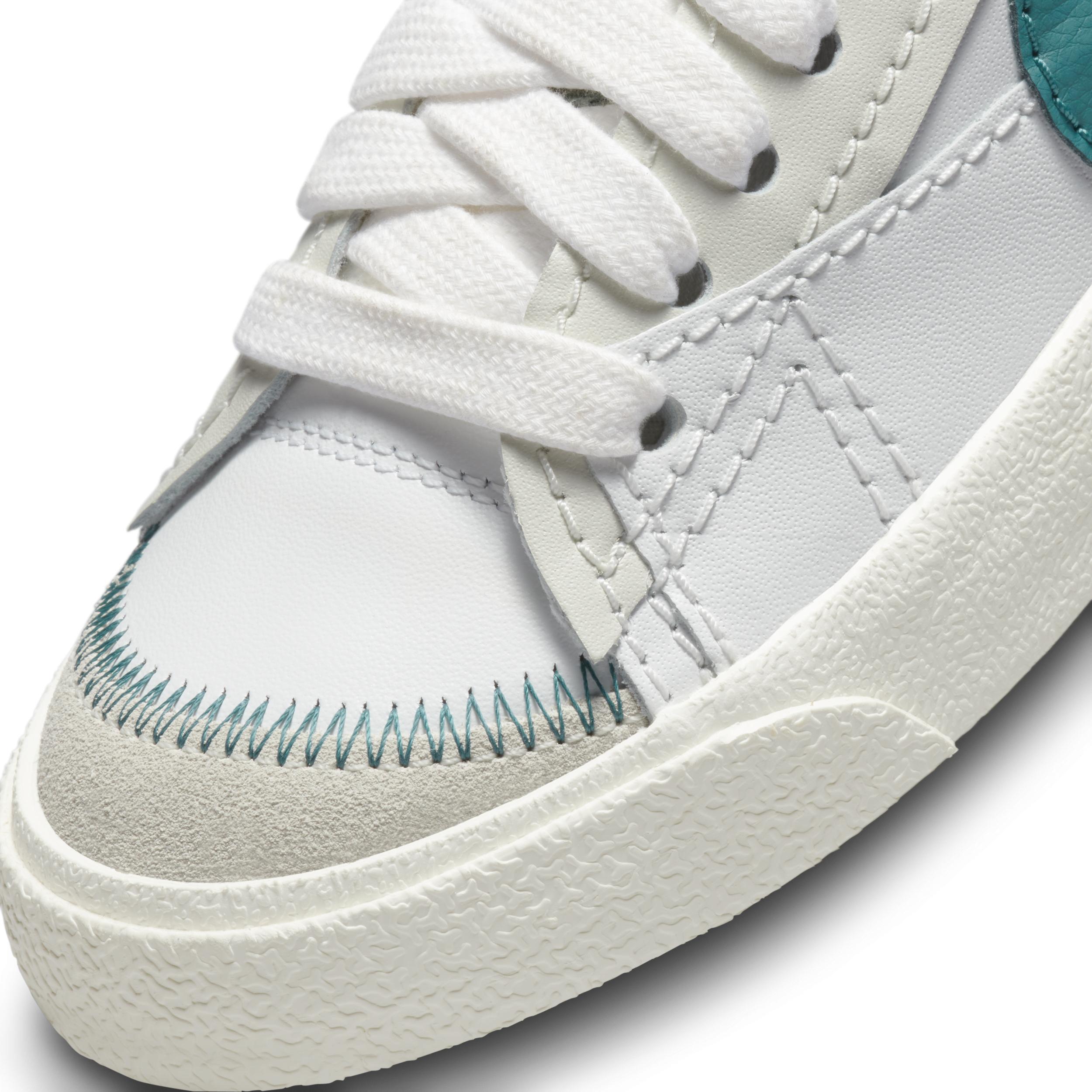 Nike Blazer Low '77 Jumbo sneakers in white & green Product Image