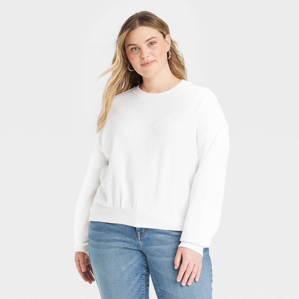 Womens Leisure Studio Pullover Sweatshirt - Universal Thread White XXL Product Image