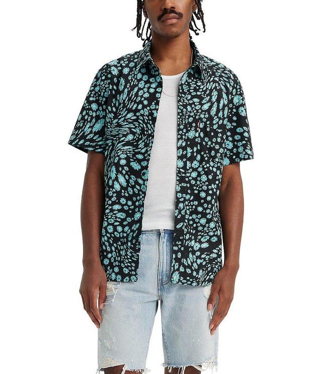 Levi's® Classic Fit Short Sleeve Printed Woven Shirt Product Image