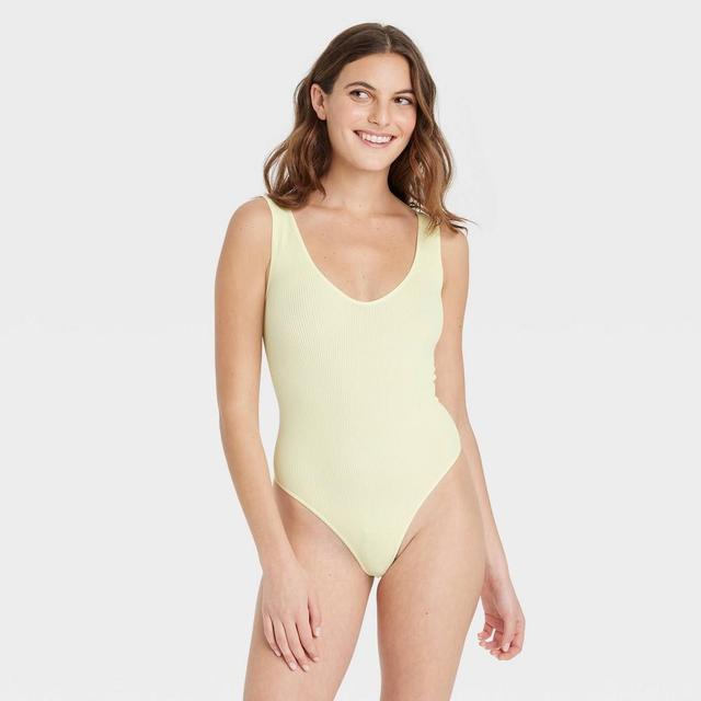 Womens Seamless Bodysuit - Colsie Yellow XS Product Image