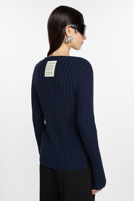 Ribbed jumper Product Image