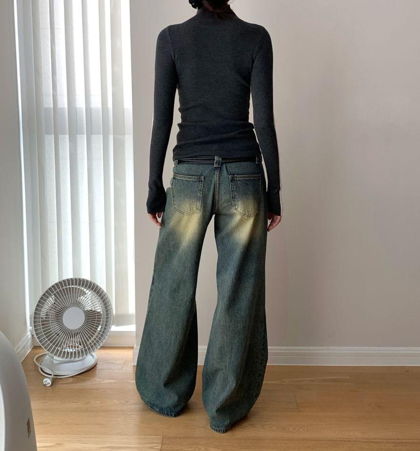 Low Waist Washed Wide Leg Jeans Product Image