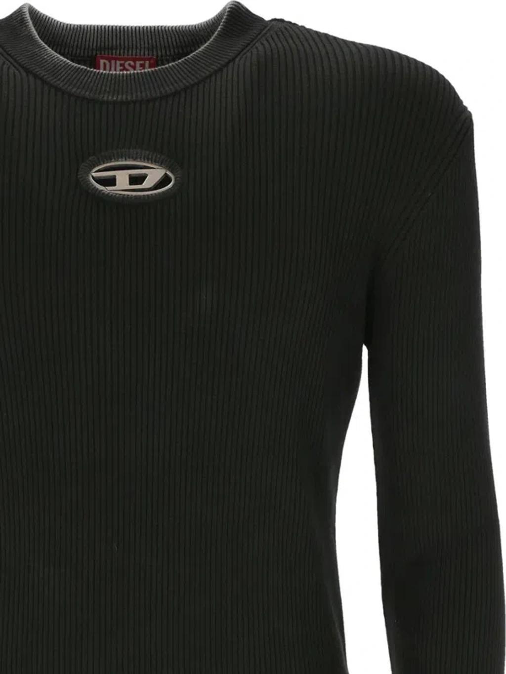 Sweaters In Black Product Image