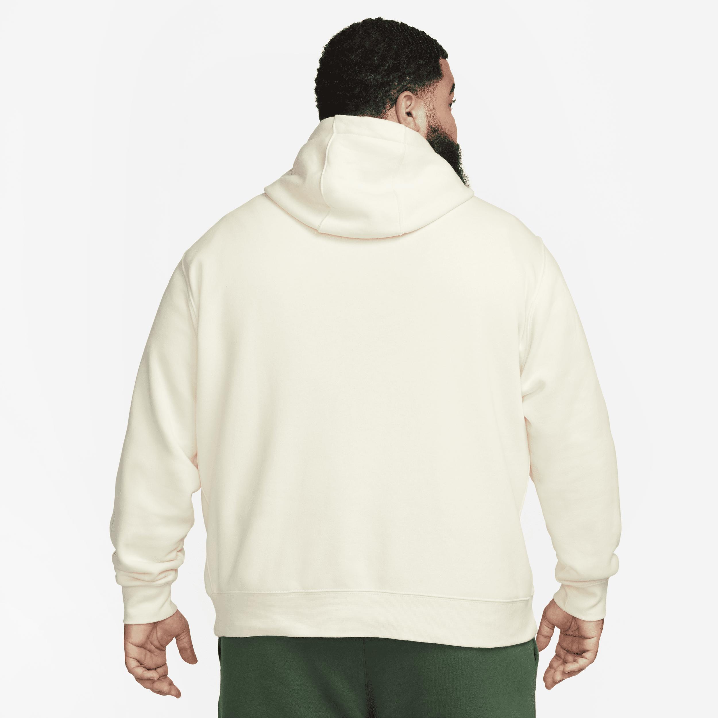 Nike Men's Club Fleece Patch Pullover Hoodie Product Image