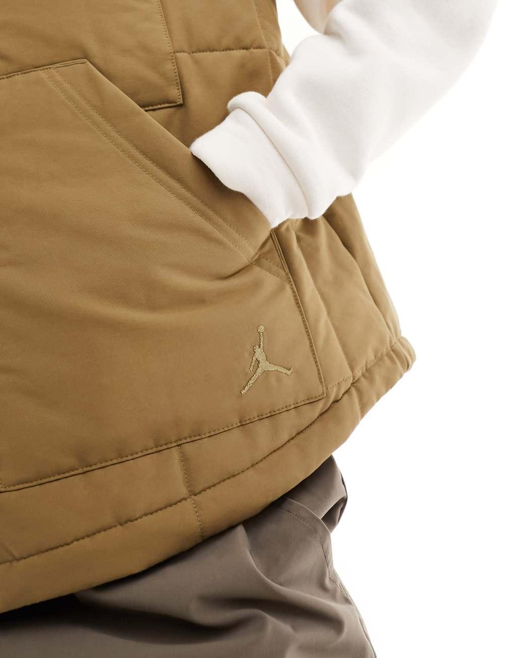 Nike Jordan vest in brown Product Image